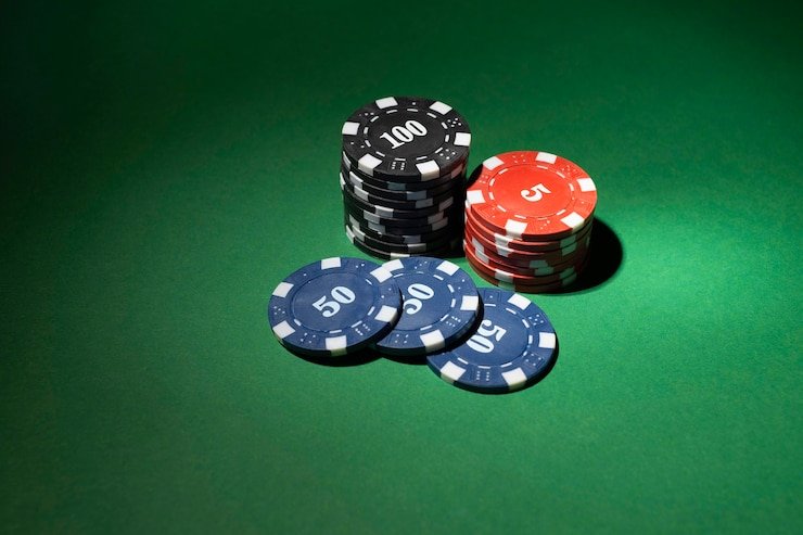 palu4d dengan mobile app interface showing football markets and live-dealer games